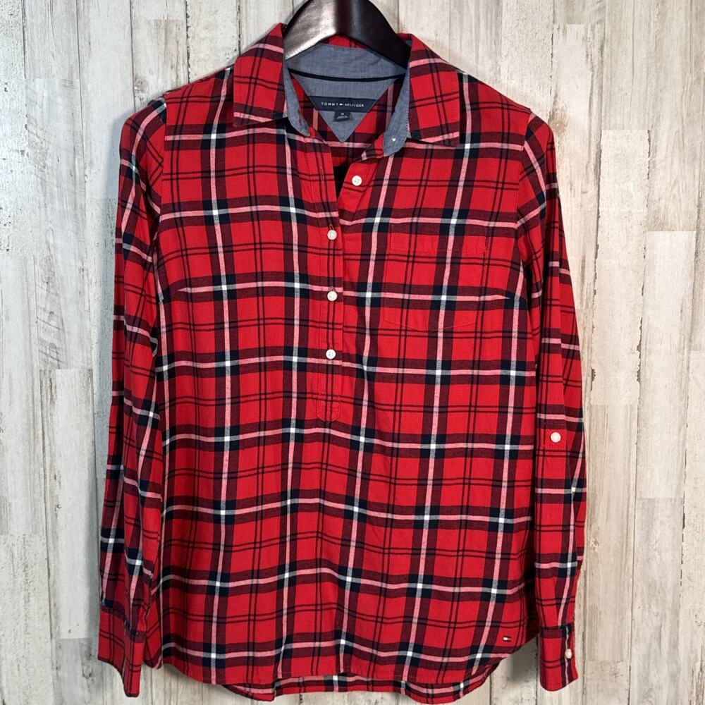 Tommy Hilfiger Women’s Plaid Pullover Flannel Size Medium Red